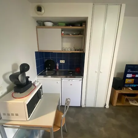 Studio 18m2 * Villejuif